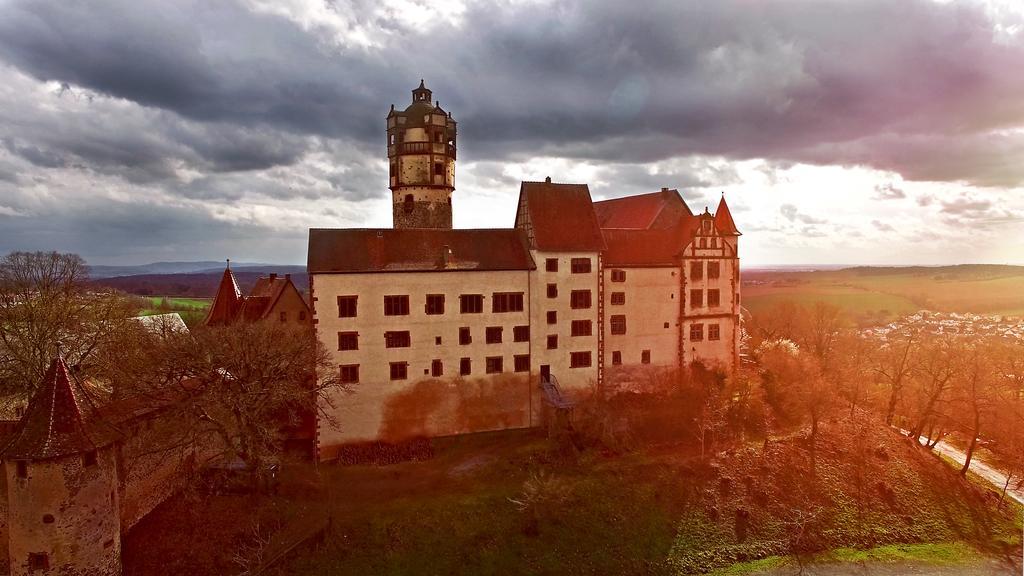 Hotel Zur Krone Ronneburg  ภายนอก รูปภาพ